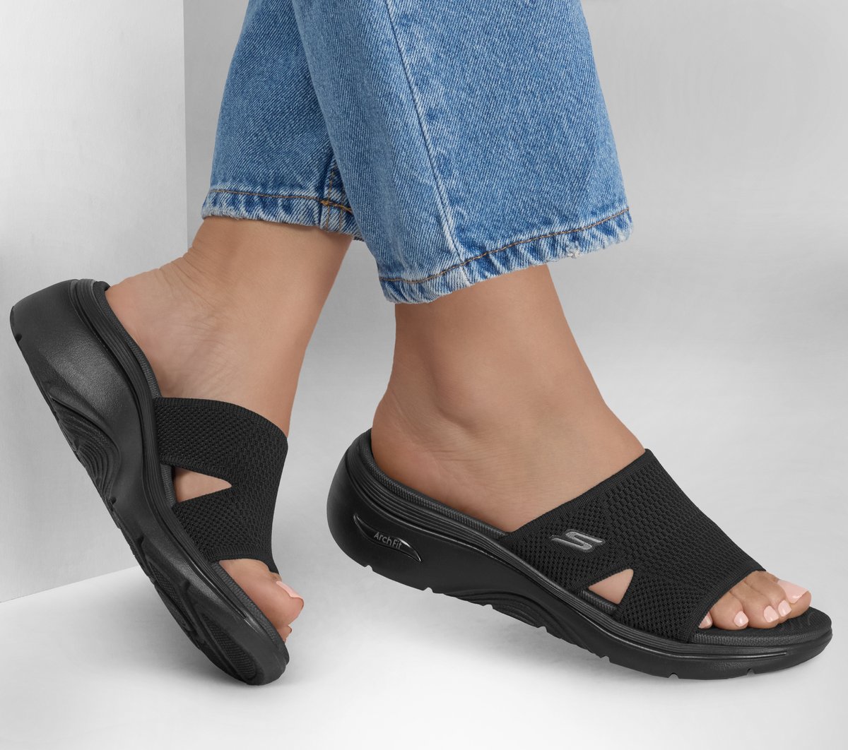 GO WALK Arch Fit 2.0 Sandal - Dakota / Skechers Women