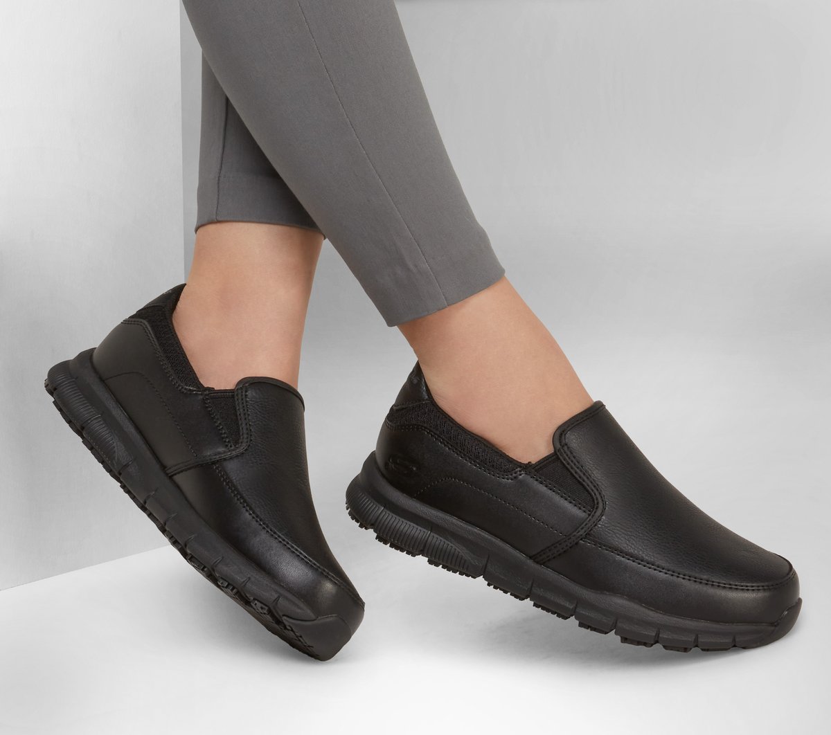 Work Relaxed Fit: Nampa - Annod SR / Skechers Women