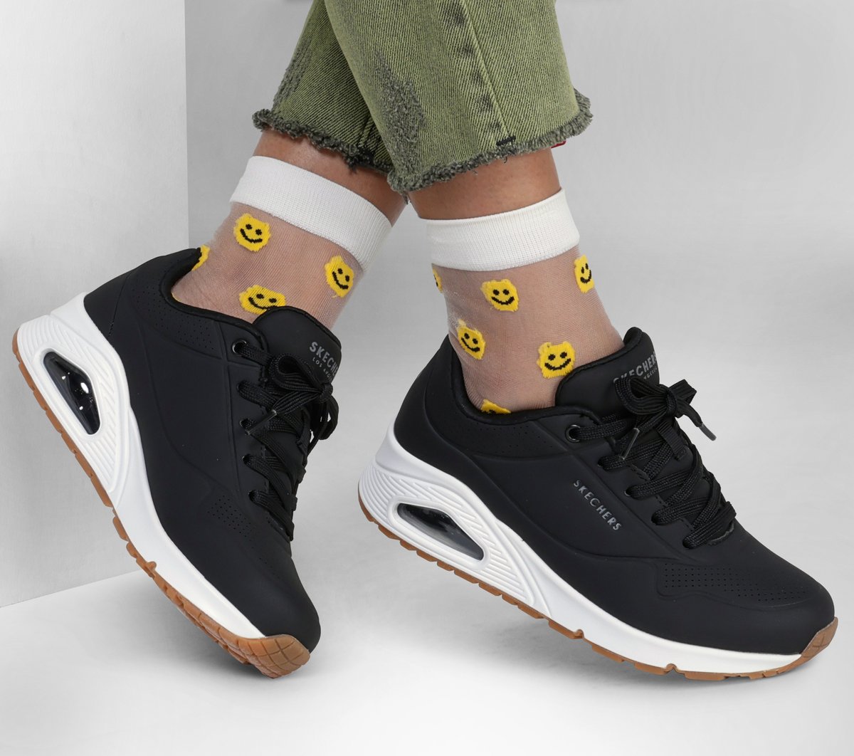 UNO - Stand on Air / Skechers Women