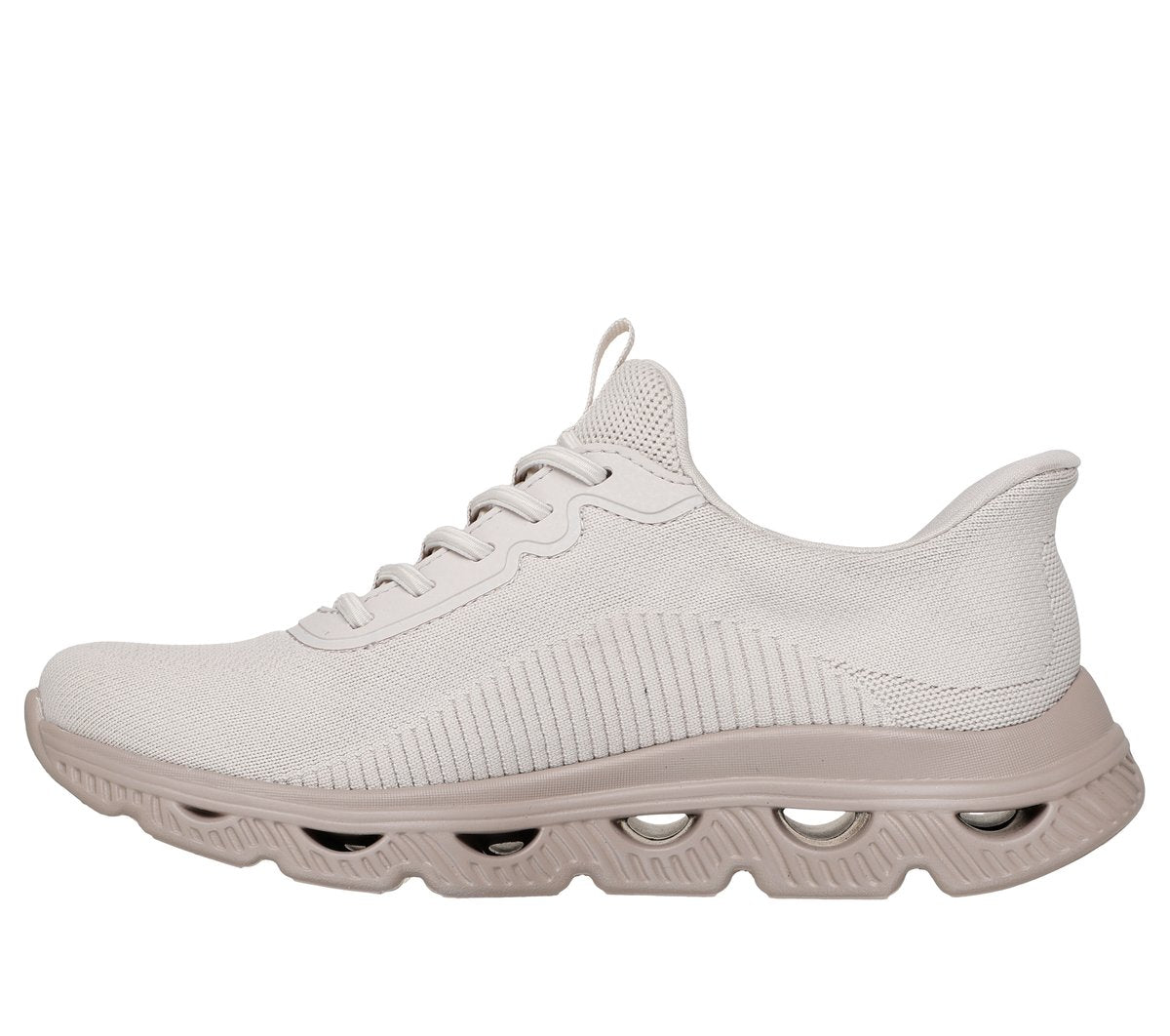 Slip-ins: BOBS Sport Arc Waves / Skechers Women