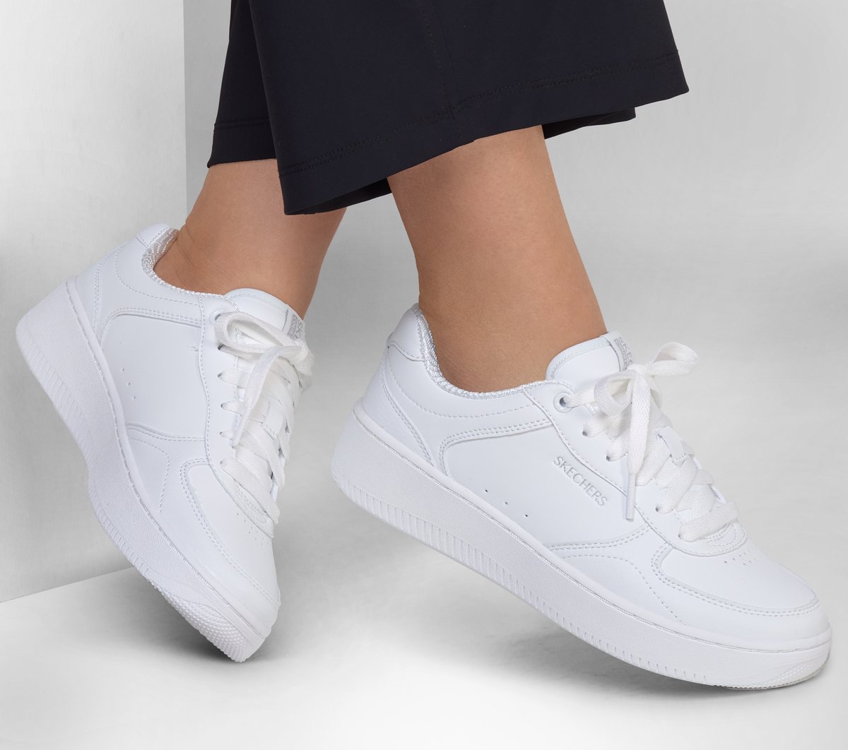 Sport Court 2.0 - Core Essential / Skechers Women