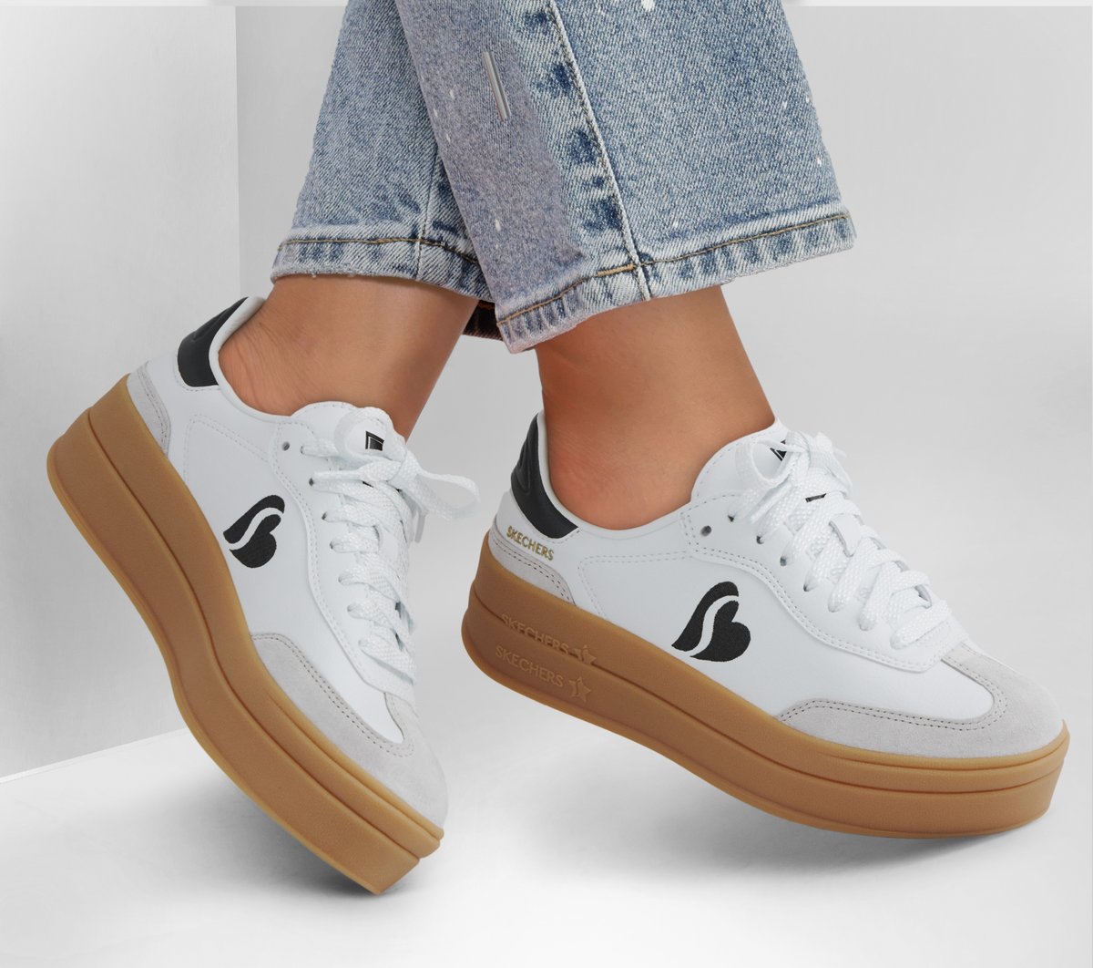 Academy HI - Stacked Hearts / Skechers Women