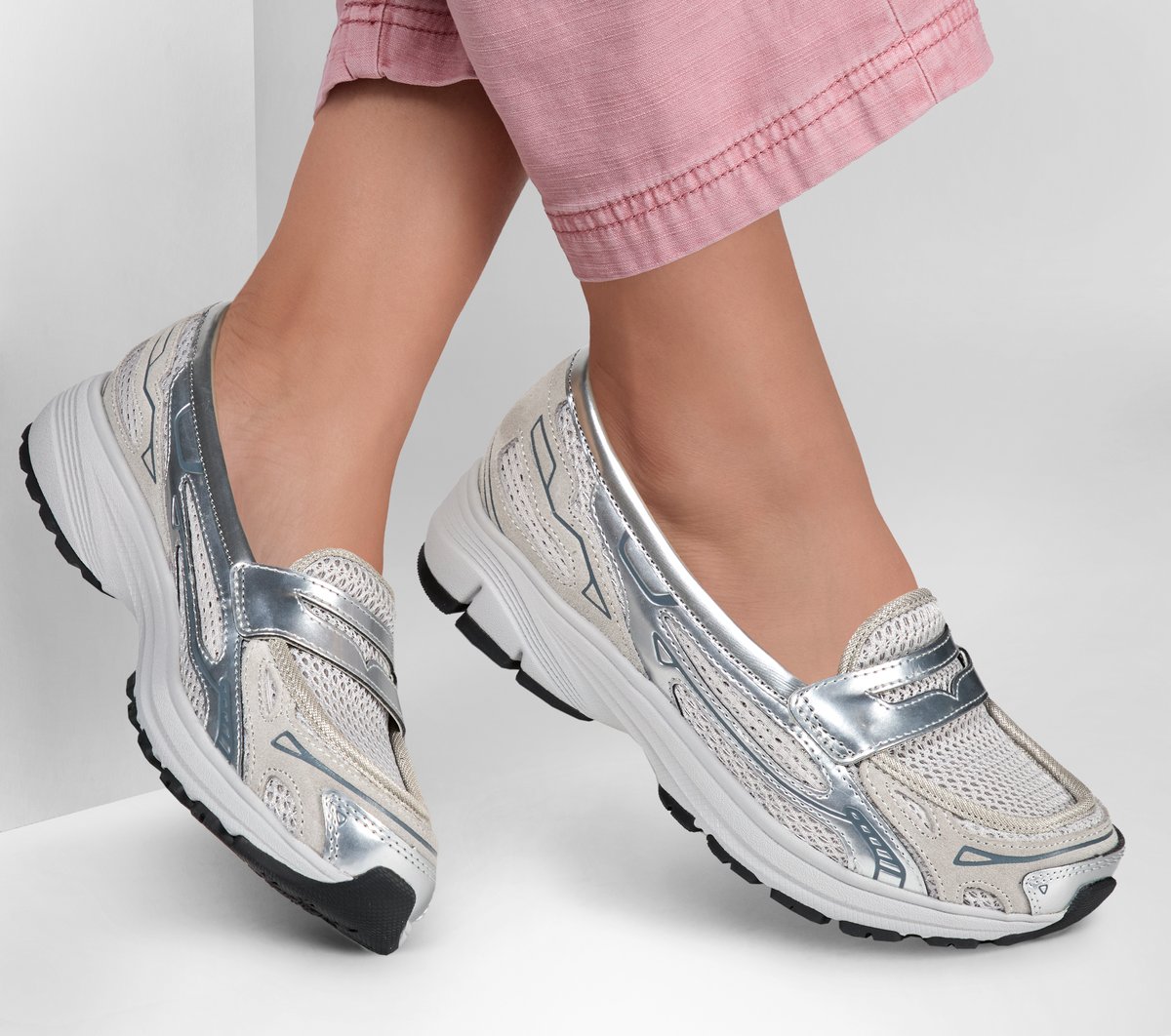 Var-City / Skechers Women
