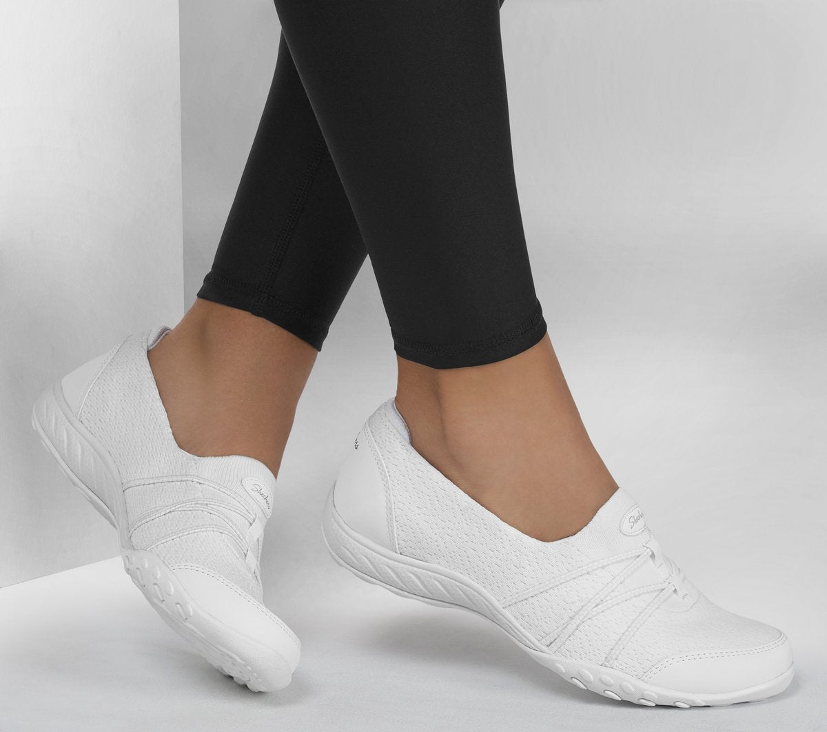 Relaxed Fit: Breathe-Easy - Harbor Hues / Skechers Women