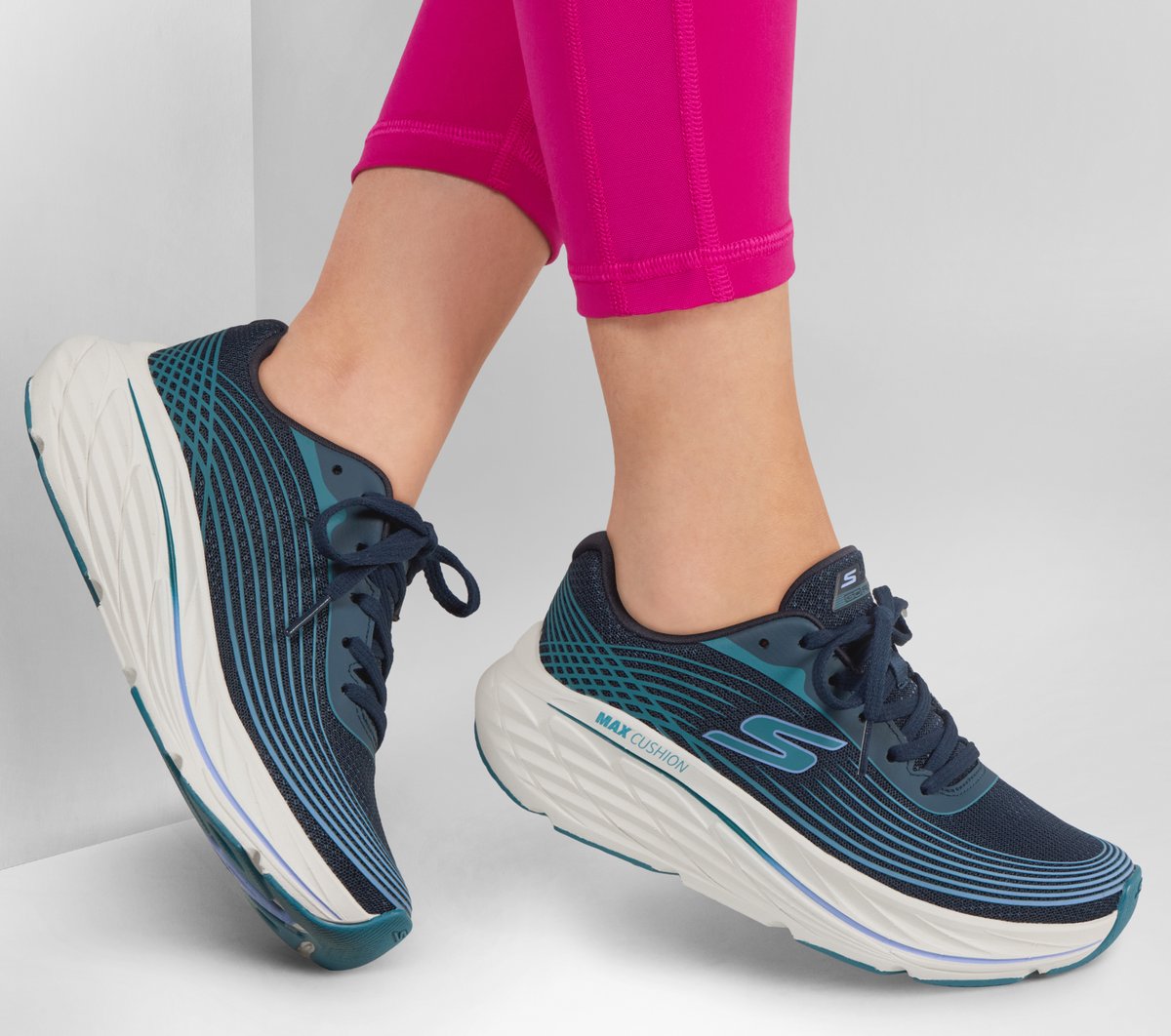 Max Cushioning Elite 3 - Valares / Skechers Women