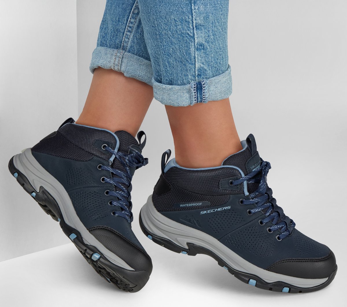 Waterproof Relaxed Fit: Trego - Trail Destination / Skechers Women