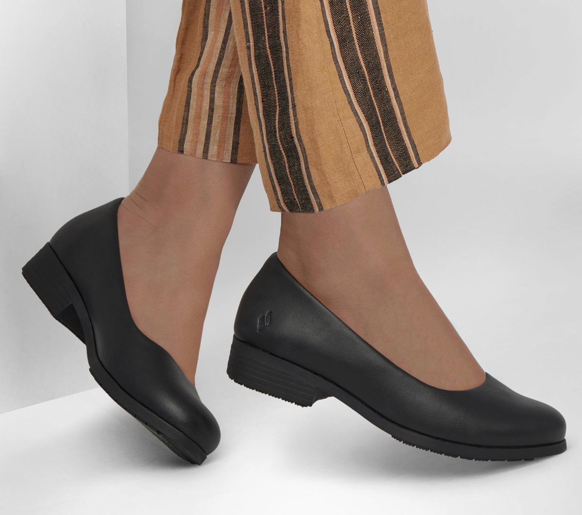 Work: Naulia / Skechers Women