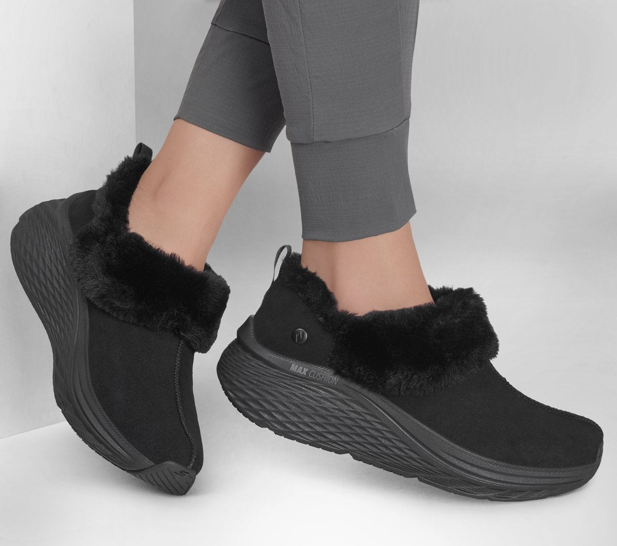 Max Cushioning Elite 2.0 - Snowy Summit / Skechers Women