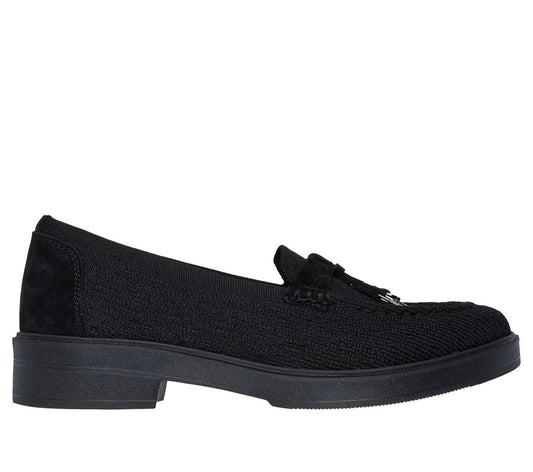 Cleo Taylor - Alluring Adventure / Skechers Women