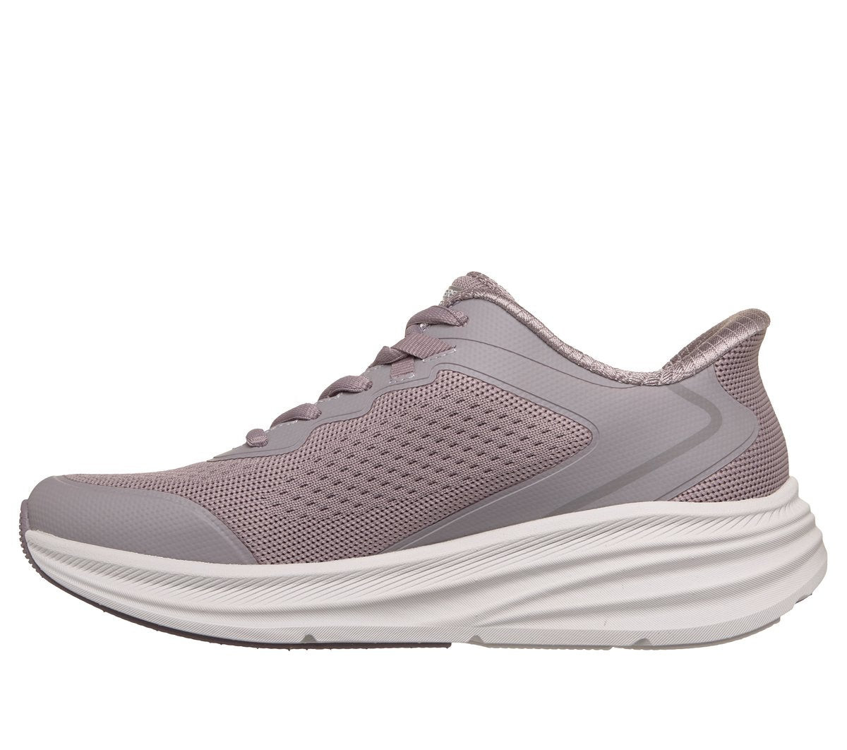 Slip-ins: BOBS Sport Skillz - Too Essential / Skechers New Arrivals